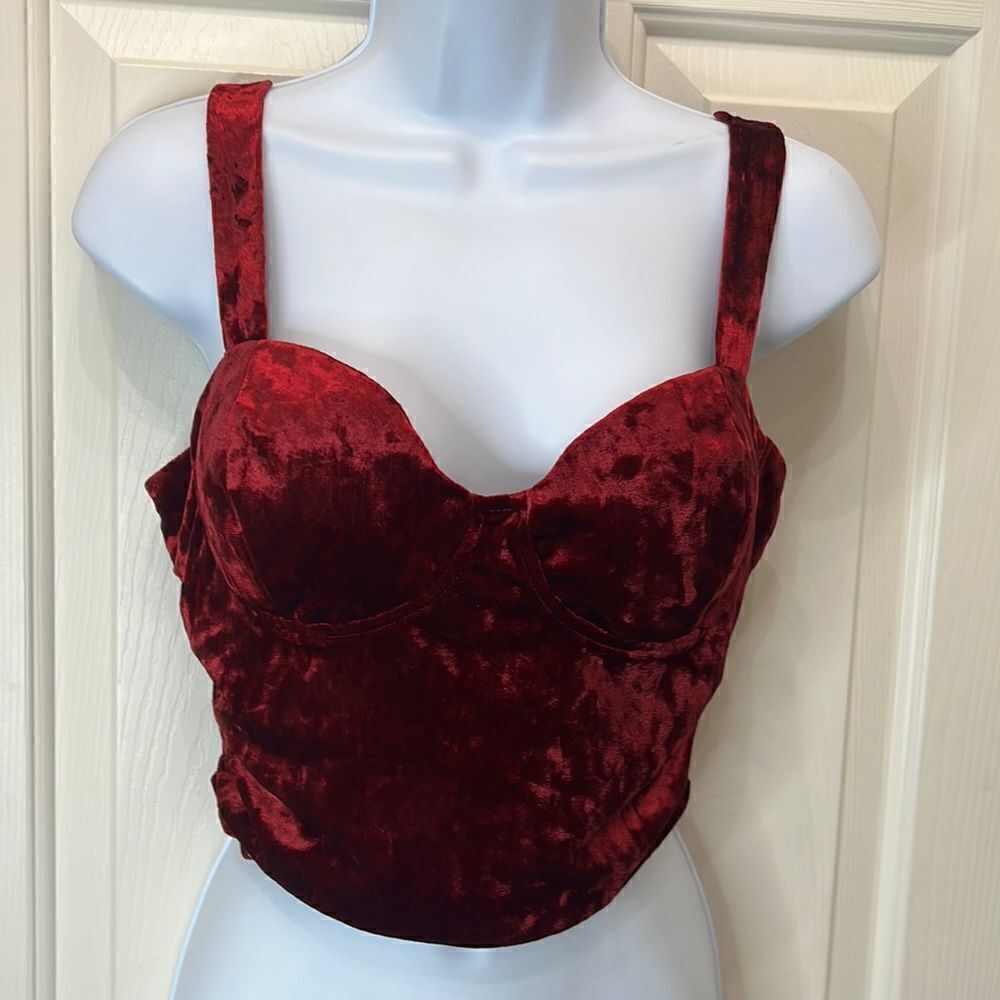 Meraki Crop Top Burgundy Red Velvet Size Large Padded Bust Elastic Stretch New